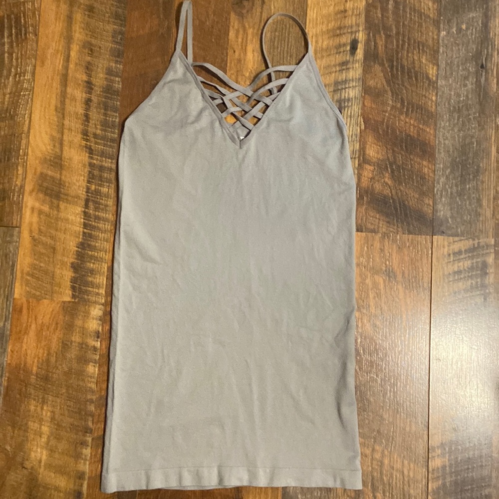 Cris cross tank